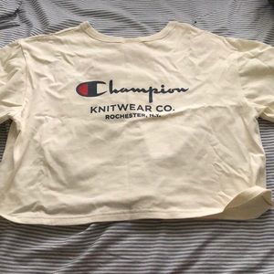 CHAMPION CROPPED TEE